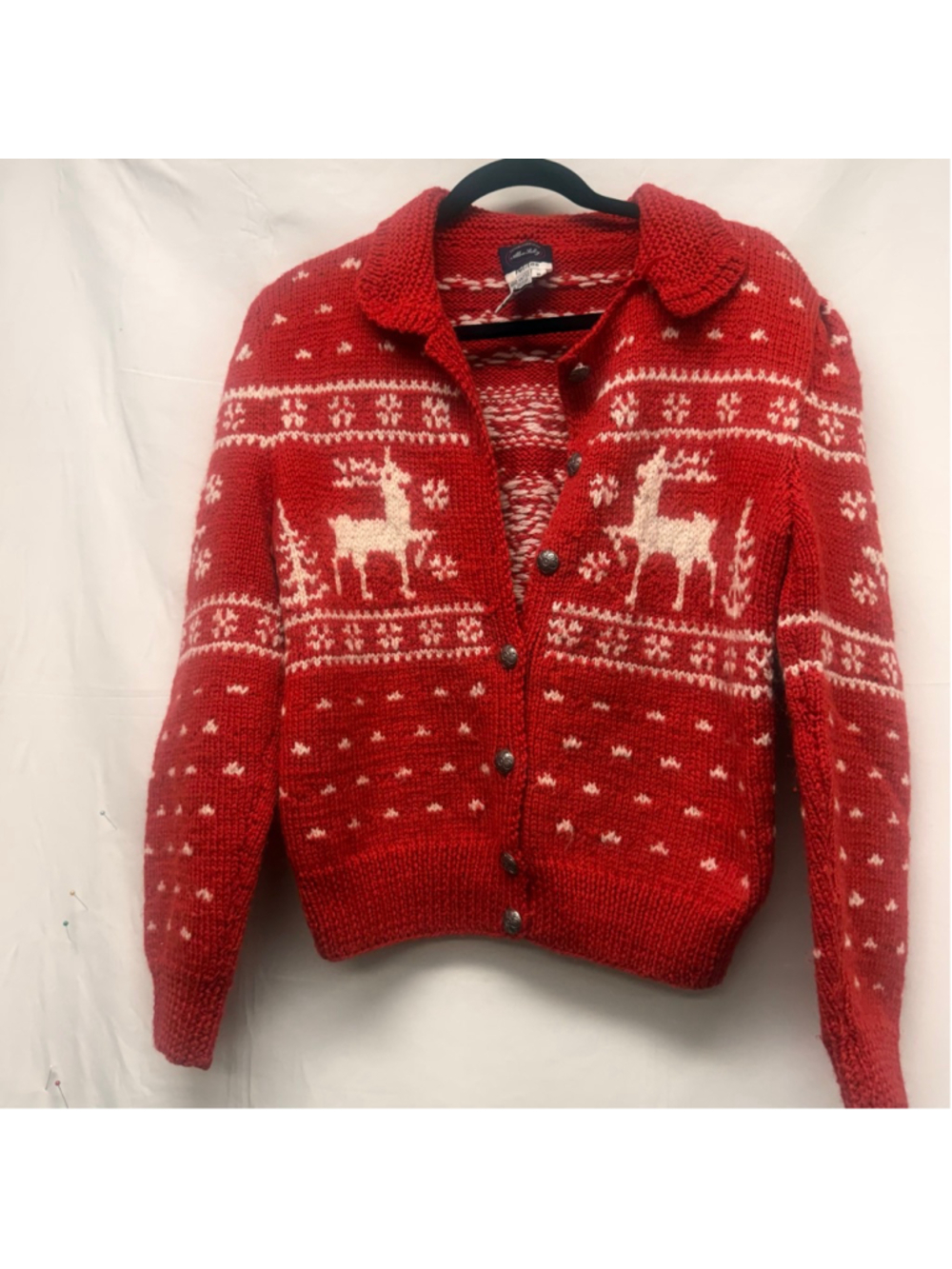 Vintage Women's Allen Solly Red & White Reindeer Cardigan Petite S